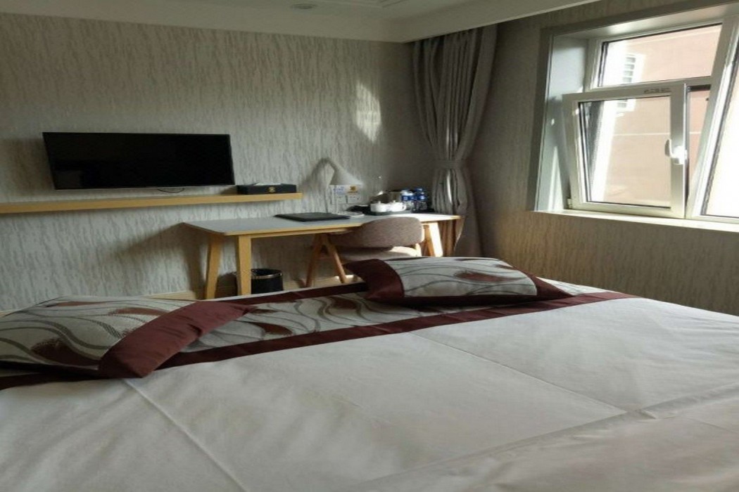 Super 8 (Beijing West Balizhuang Road) 21/36