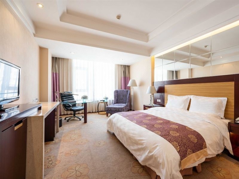 Shenyang Sanlong Spring Hotel 10/26