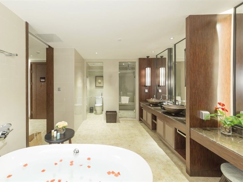 Jinshi International Hotel 16/26