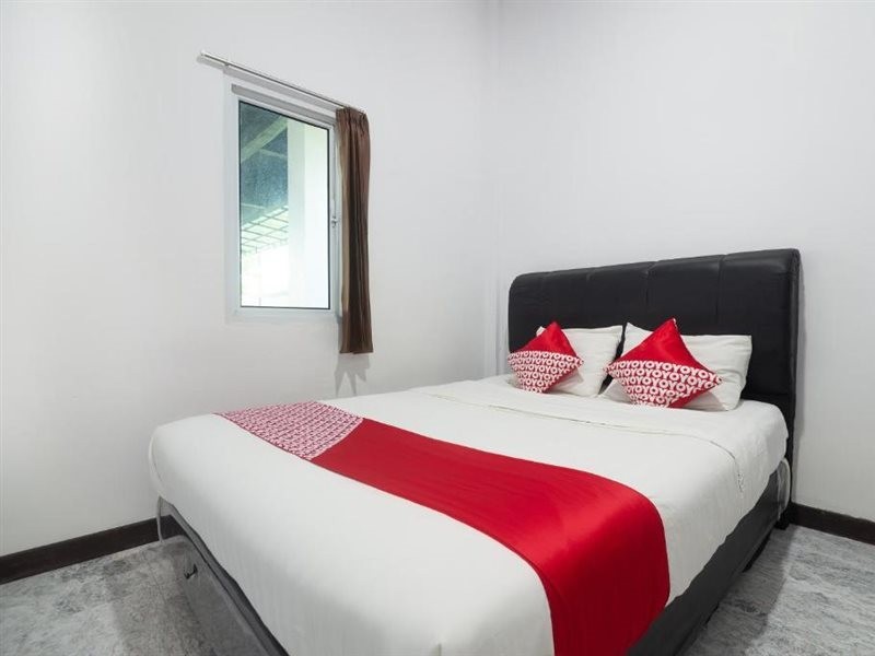 OYO 3729 Cattail Guest House 9/23