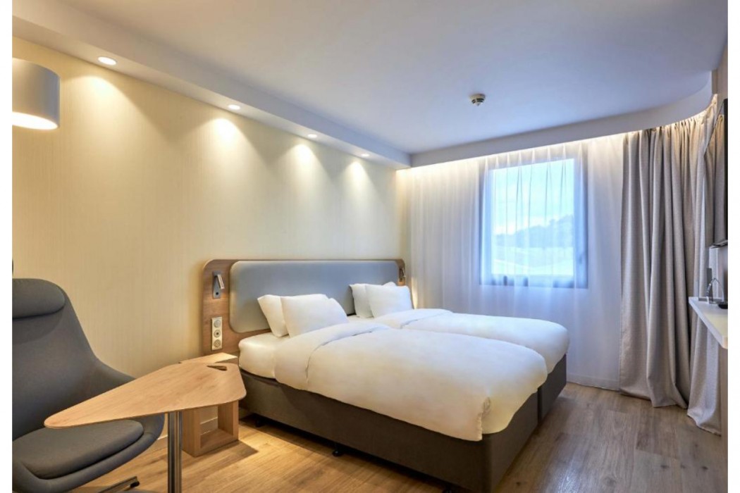 B&B Hotel Deauville-Touques 9/26