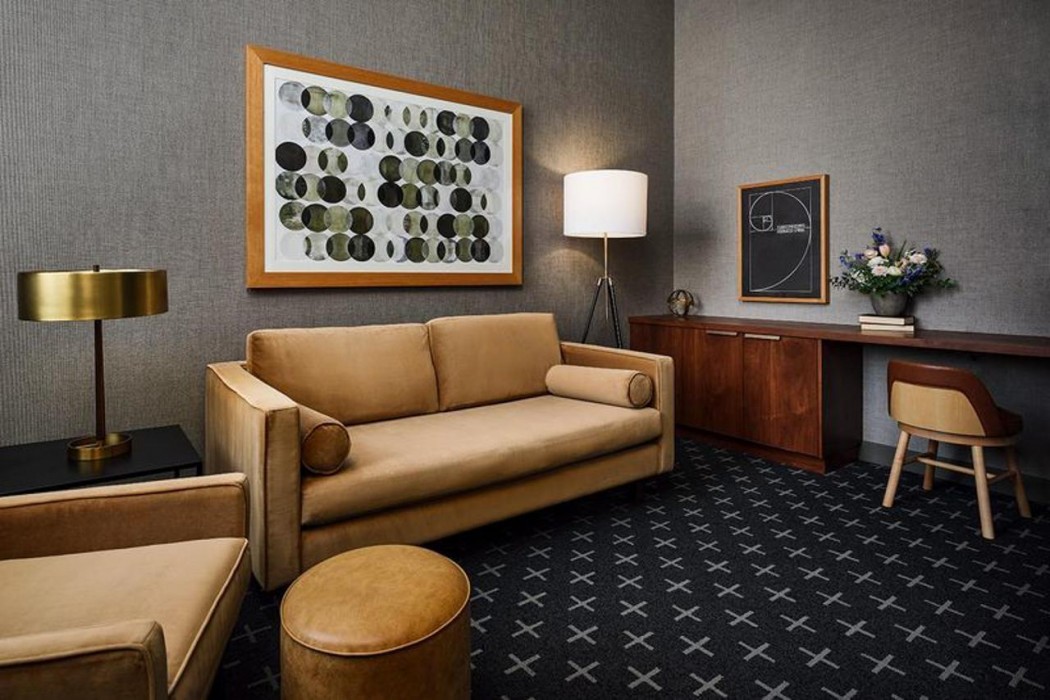 The Slate Hotel Denver Downtown Tapestry By Hilton 19/90