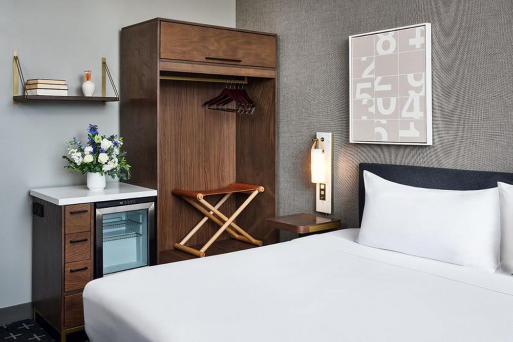 The Slate Hotel Denver Downtown Tapestry By Hilton 24/90