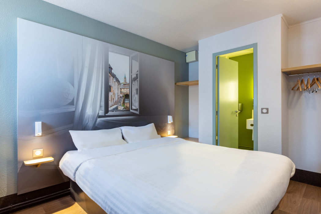 Room at B&B HOTEL Chartres Le Forum, LE COUDRAY