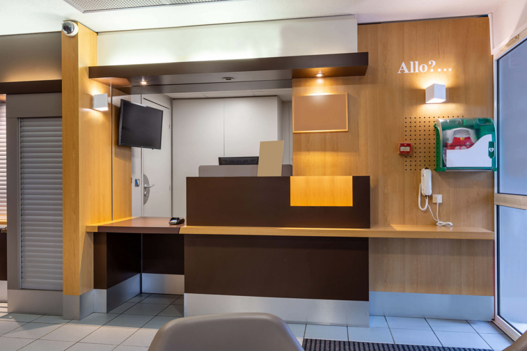 Lobby at B&B HOTEL Chartres Le Forum, LE COUDRAY