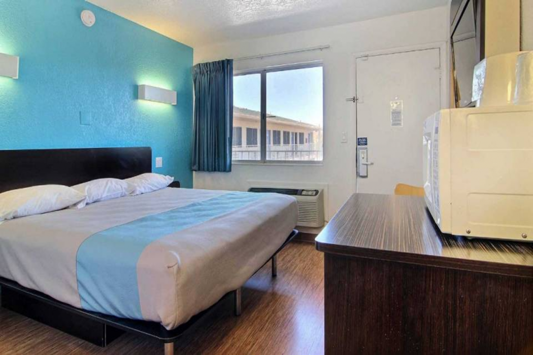 Motel6 Carlsbad, NM 16/47