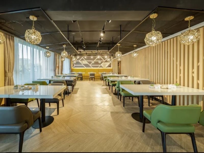 Atour Hotel (Changchun Motian Vitality Mall Eco Square) 11/25