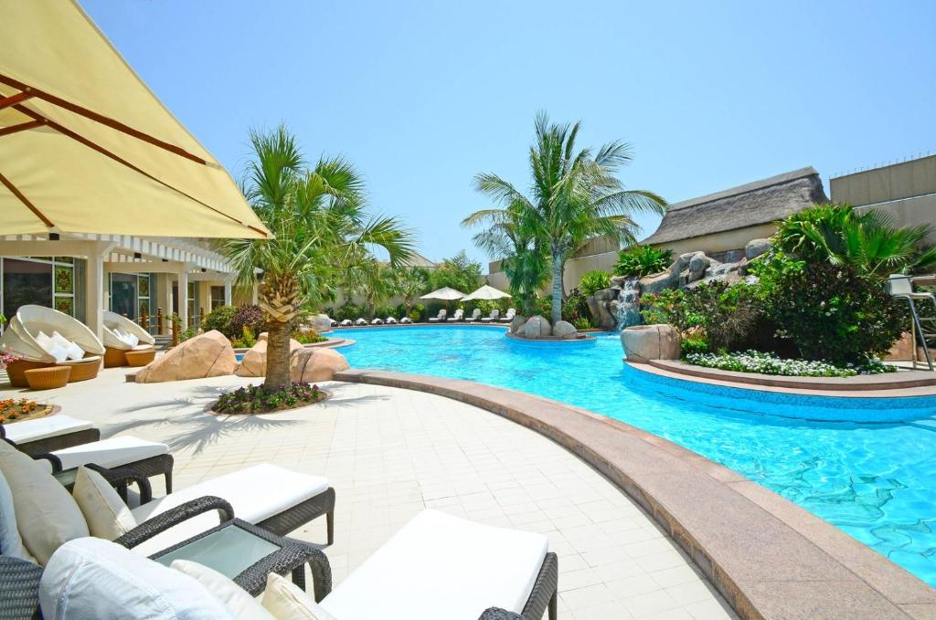 منتجع وسبا صن سيت بيتش مارينا(Sunset Beach Resort Marina & Spa) 121/243
