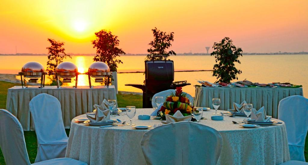 منتجع وسبا صن سيت بيتش مارينا(Sunset Beach Resort Marina & Spa) 70/243