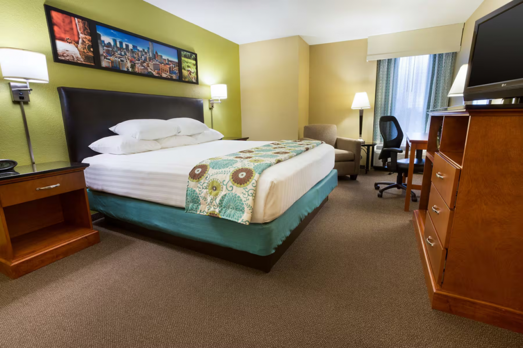 Heritage Inn & Suites The Woodlands, Trademark by Wyndham 20/60