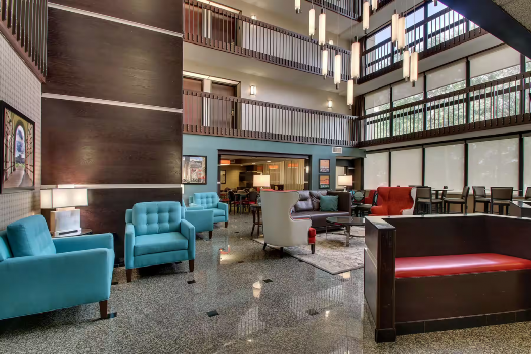 Heritage Inn & Suites The Woodlands, Trademark by Wyndham 7/60