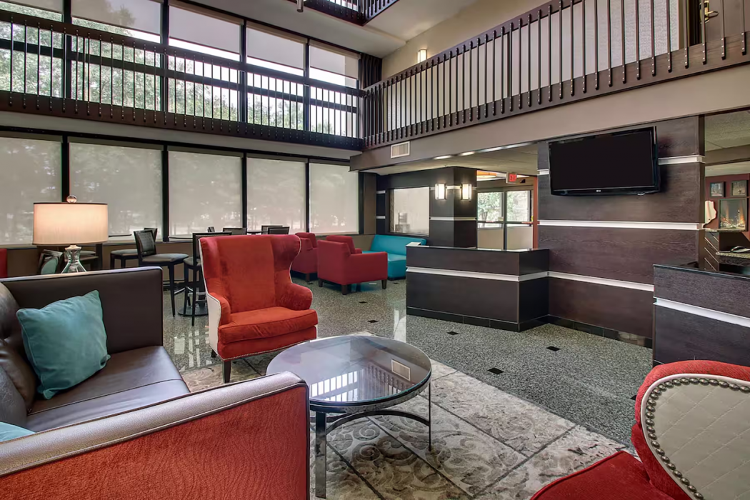 Heritage Inn & Suites The Woodlands, Trademark by Wyndham 8/60