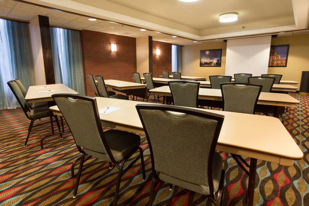 Heritage Inn & Suites The Woodlands, Trademark by Wyndham 32/60