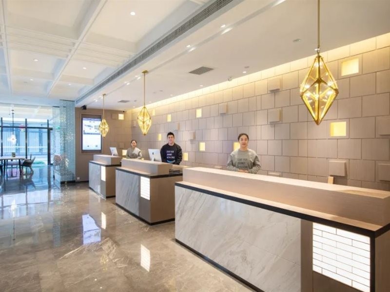 Atour Hotel (Datong Dongxin Plaza high speed railway station) 15/28