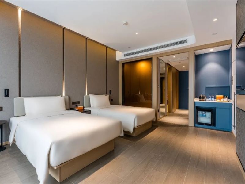 Hangzhou West Lake Science and Technology Park Atour Hotel 38/56