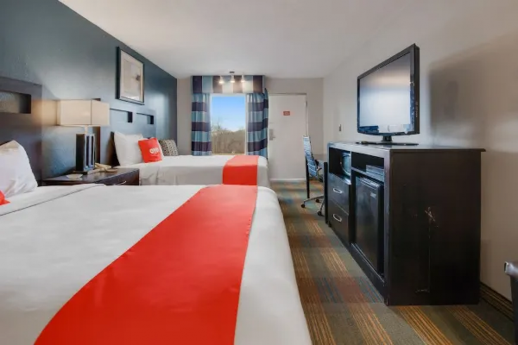 OYO Hotel Mt Vernon KY I 75 16/35
