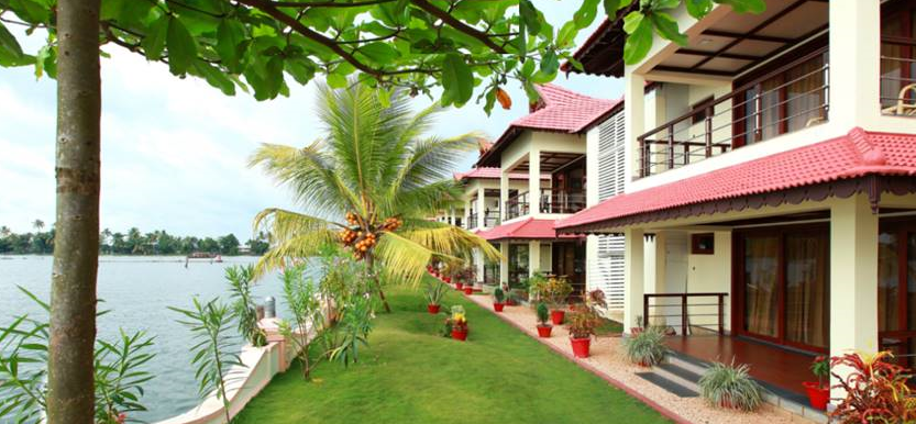 Sterling Lake Palace Alleppey. 2/58