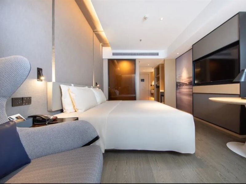 Atour Hotel Wuhan Jiedaokou Luojia Mountain 7/9