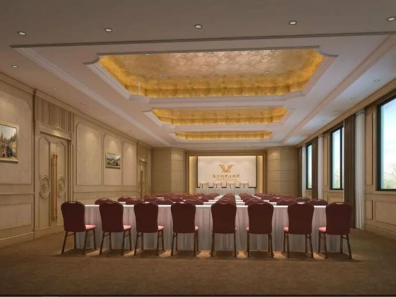 Vienna Hotel (Shenzhen Shiyan Shilong Community) 23/49