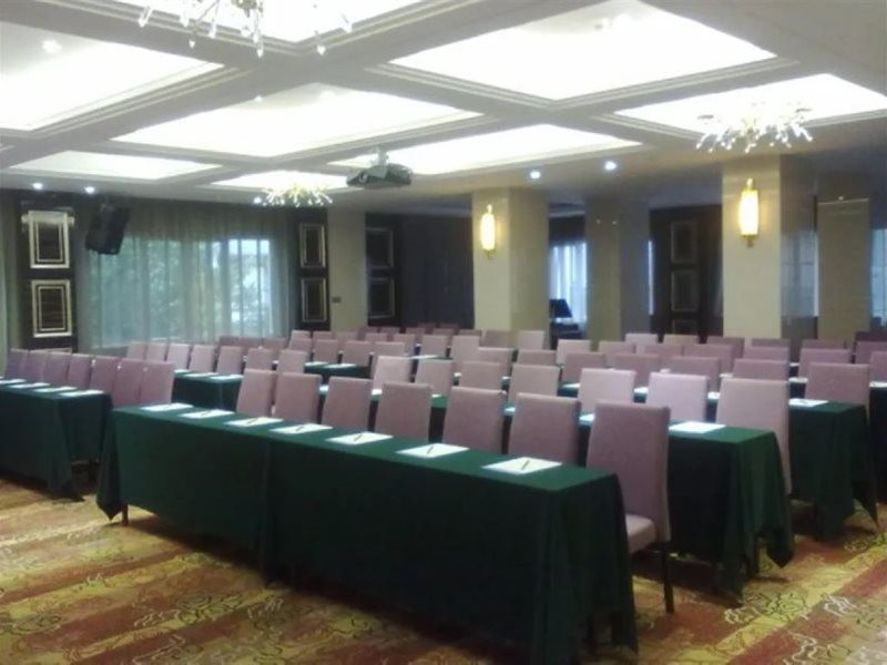 Liancheng Hotel 16/31