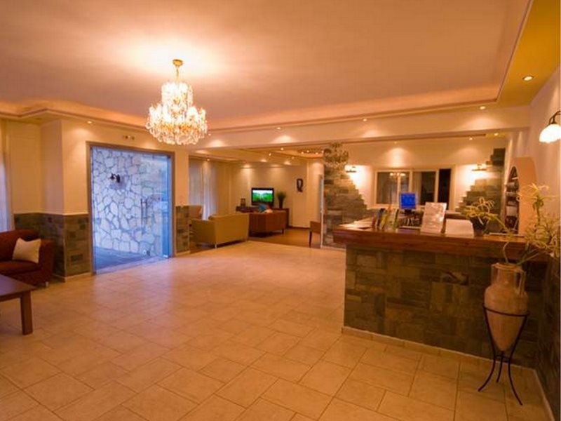 Village Mare Hotel 11/37