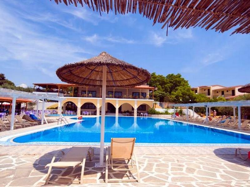 Village Mare Hotel 5/37