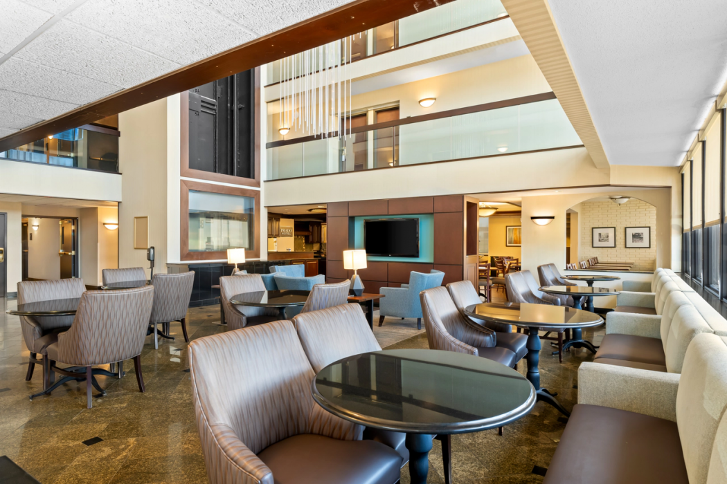Prado Hotel 4/46