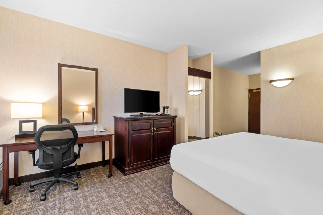 Prado Hotel 11/46