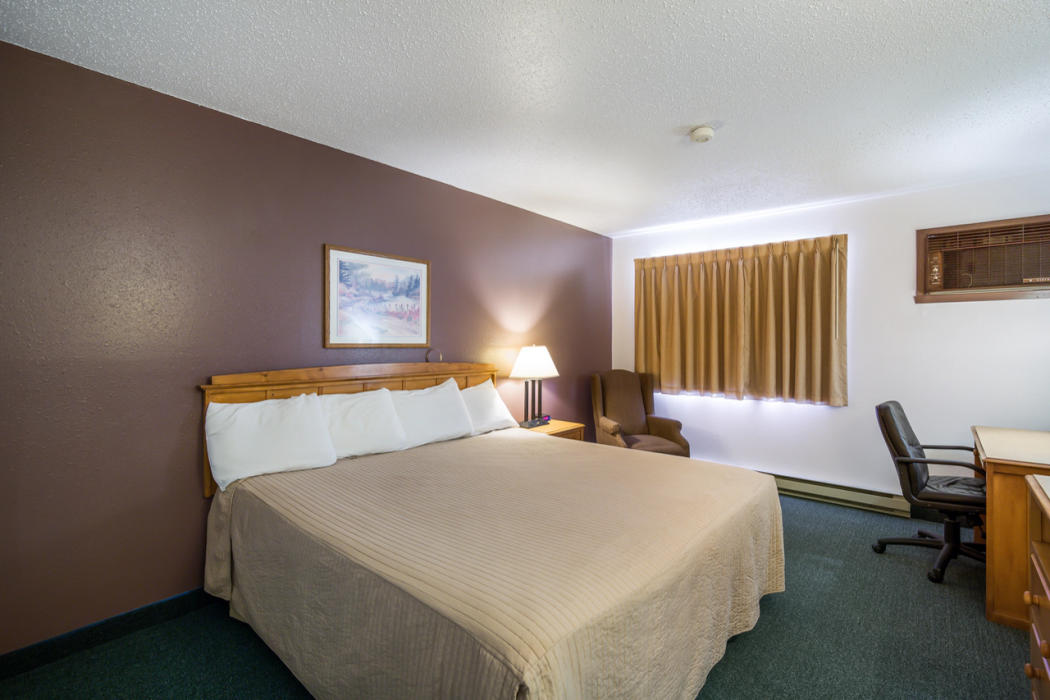 Rodeway Inn Gateway to Medora T-Roosevelt & Makoshika State Park 8/26