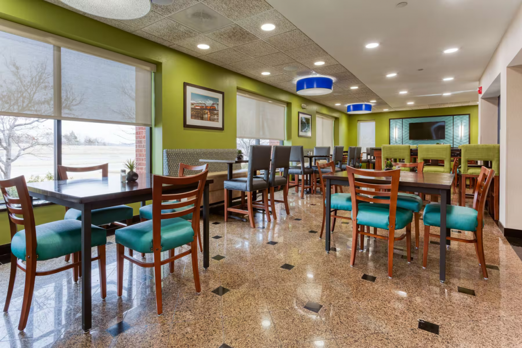 Heritage Inn & Suites St. Louis/Fenton, Trademark by Wyndham 24/60