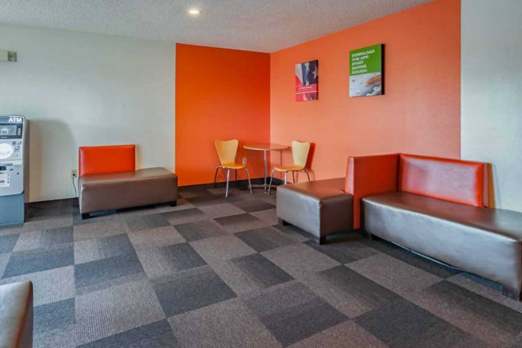 Motel6 Drums, PA 9/45