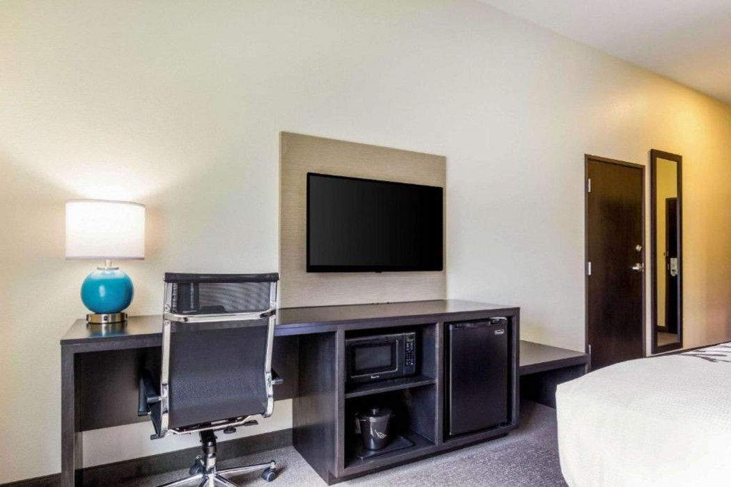 Sleep Inn Winfield - Teays Valley 8/27