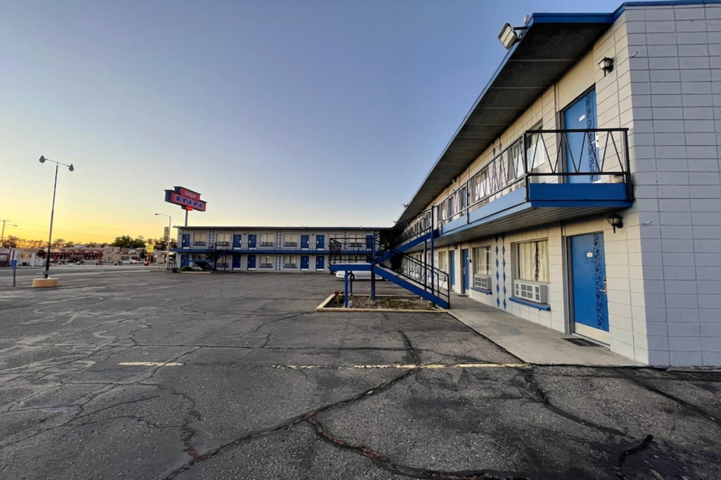Capital O Budget Inn Ontario I-84 2/52