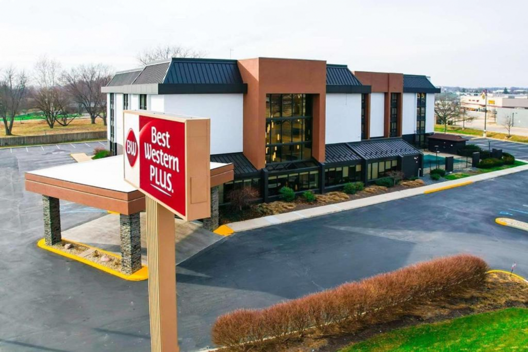 Best Western Plus Indianapolis North at Pyramids 2/29