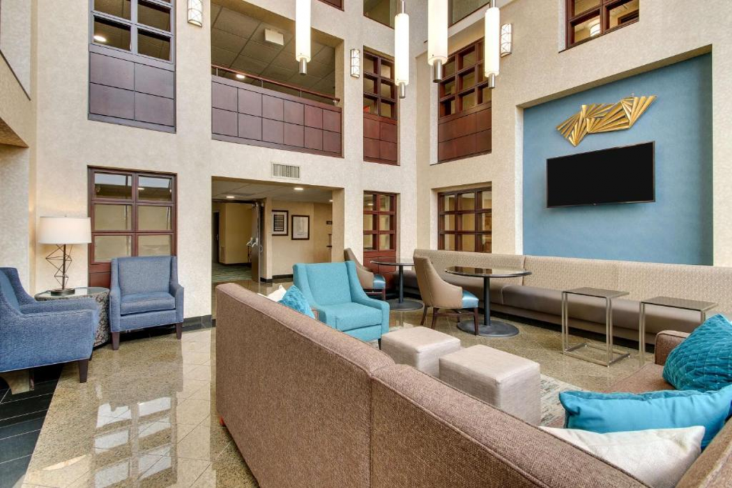 Best Western Plus Indianapolis North at Pyramids 15/29