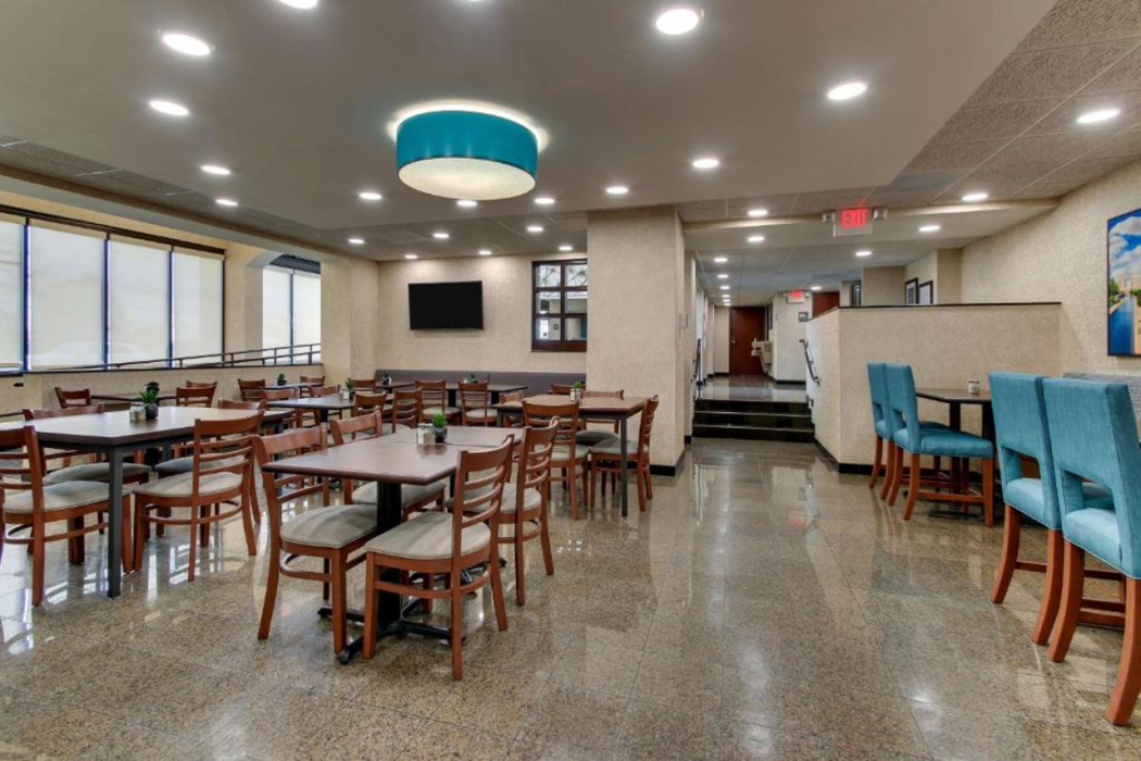 Best Western Plus Indianapolis North at Pyramids 13/29