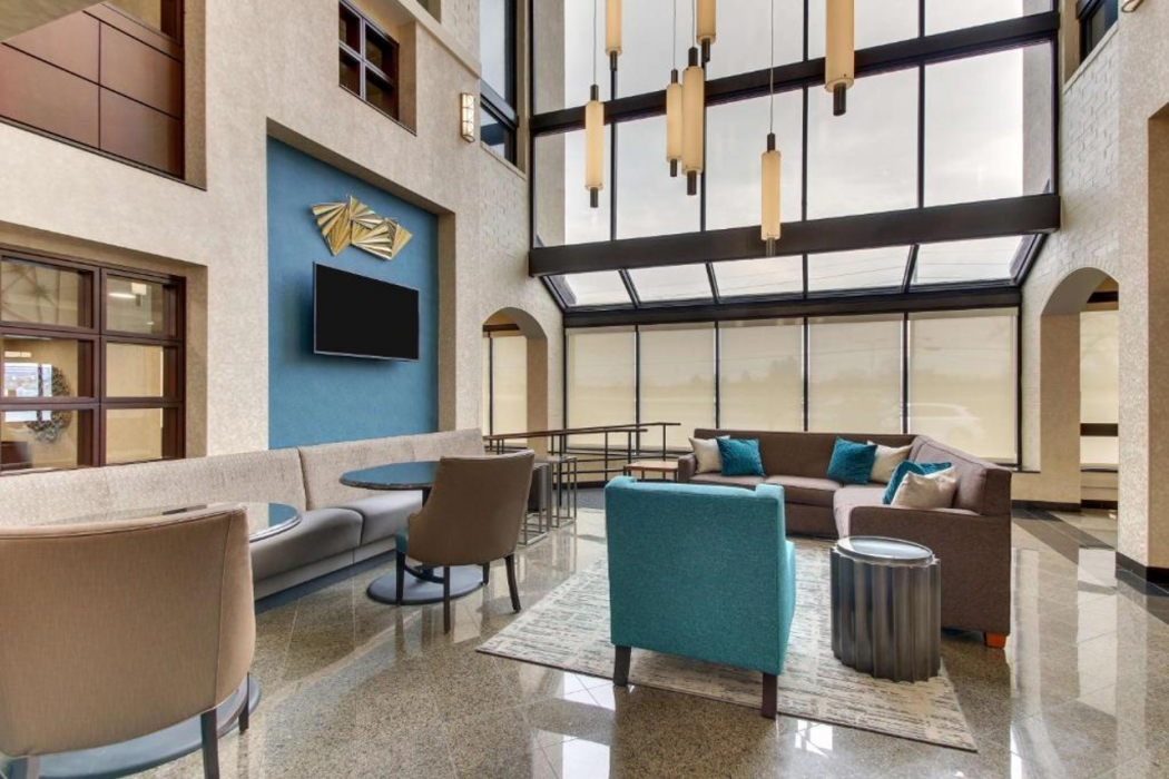 Best Western Plus Indianapolis North at Pyramids 4/29
