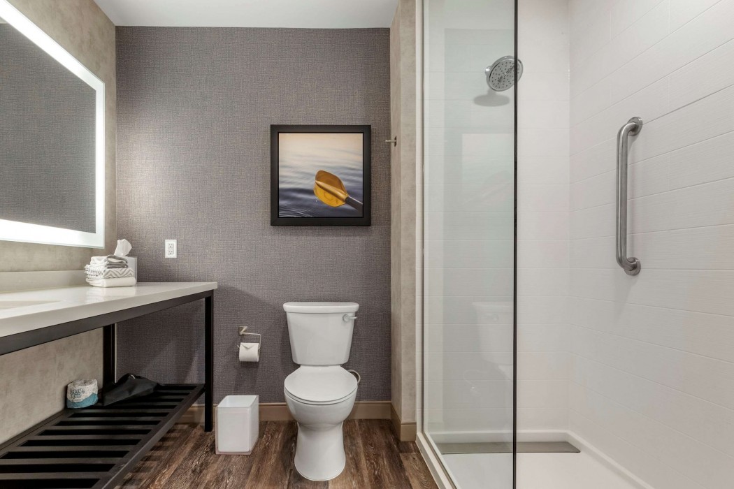 DoubleTree by Hilton Greenville Woodruff Road 17/40