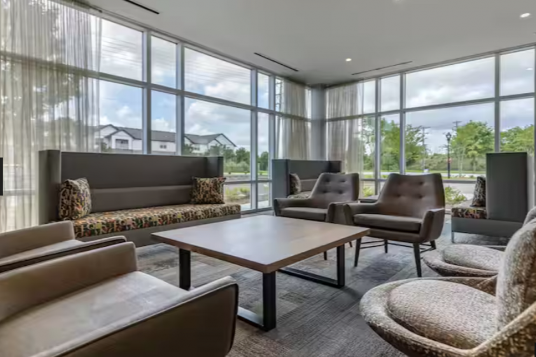 DoubleTree by Hilton Greenville Woodruff Road 11/40