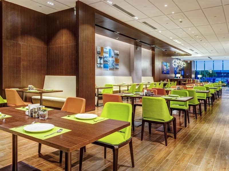 Hampton by Hilton Zhengzhou Jinshui 26/50