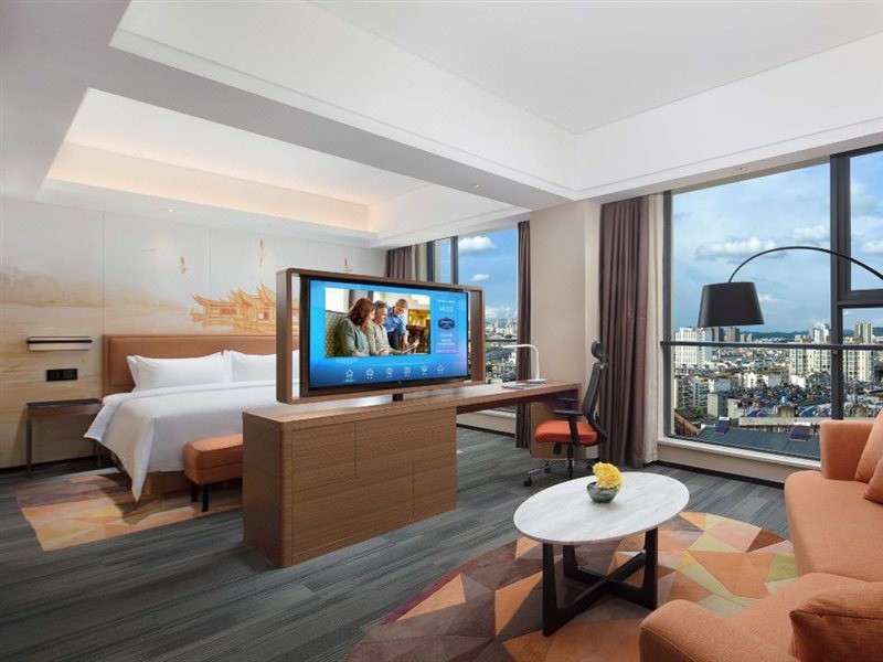 Hampton by Hilton Kunming Guandu 19/28