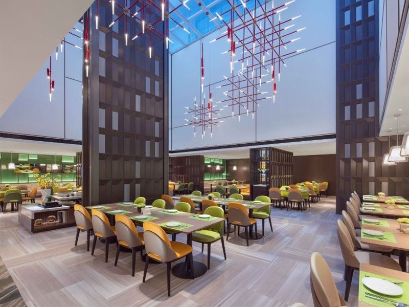Hampton by Hilton Kunming Guandu 17/28