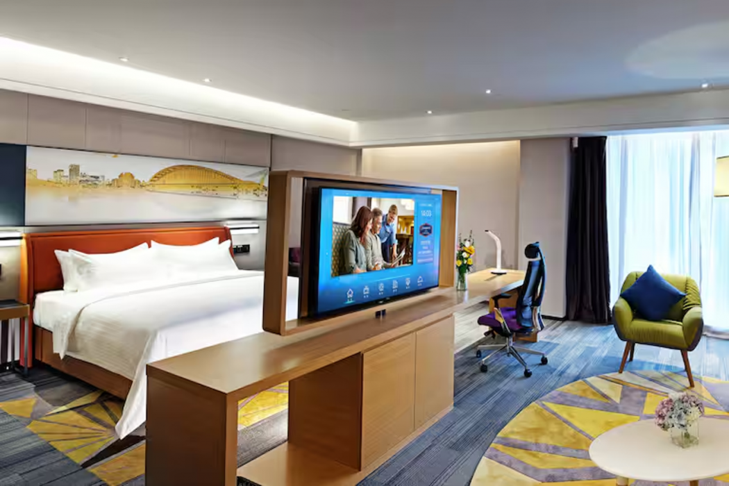 Hampton by Hilton Wuhan East Lake Optics Valley 8/19