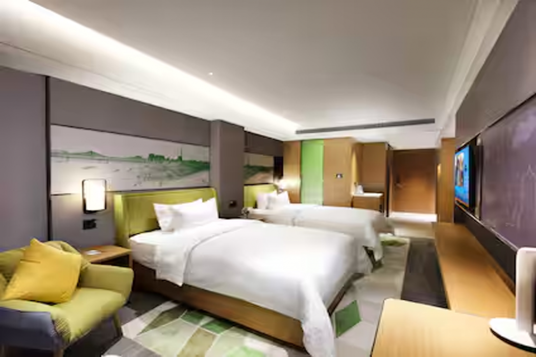 Hampton by Hilton Wuhan East Lake Optics Valley 7/19