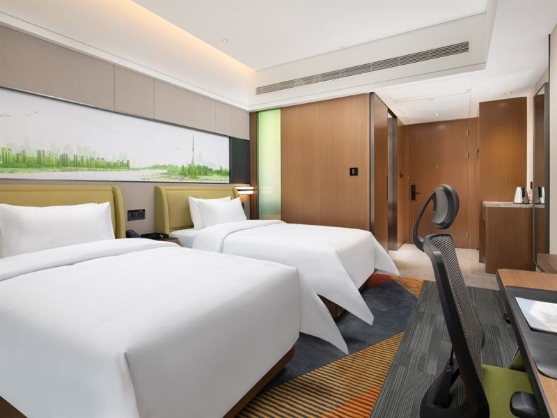 Hampton by Hilton Linyi Yihe River 18/24