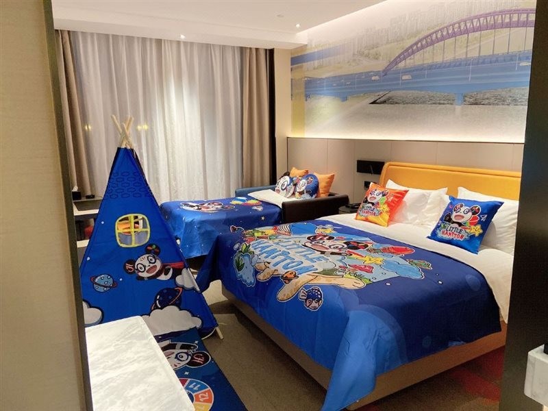 Hilton Huanpeng Hotel changchun Ecological 7/10