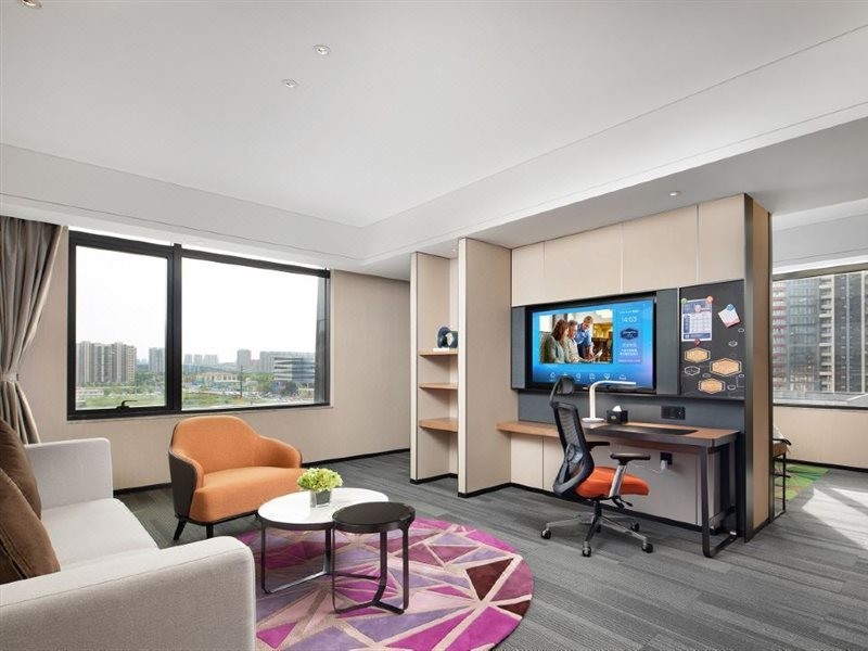 Hampton by Hilton Ningbo Eastern New Town 14/24