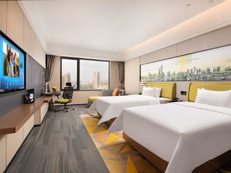 Hampton by Hilton Ningbo Eastern New Town 18/24