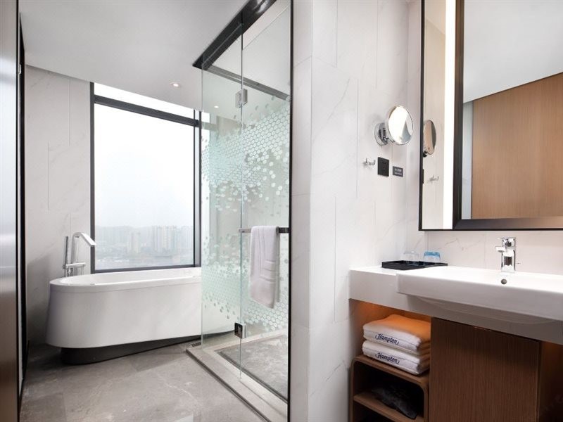 Hampton by Hilton Hefei Sili River 16/26