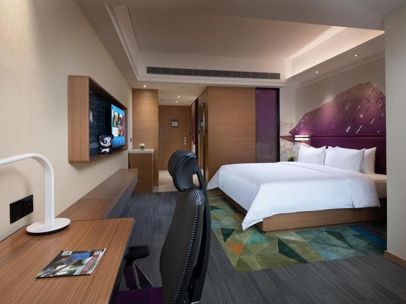 Hampton by Hilton Donghai Shuijingcheng 10/19
